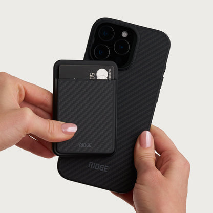 MagSafe Cardholder - Carbon Fiber 3K